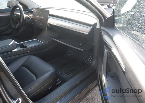 2023 Tesla Model 3 Long Range Dual Motor All-Wheel Drive z USA, uszkodzony, nr VIN 5YJ3E1EB3PF636082